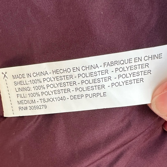 Thread & Supply Maroon Quilted Puffer Vest Gold Button/Zipper Women Size Medium - Picture 9 of 10